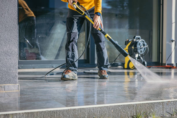 Best Driveway Pressure Washing  in Albany, TX